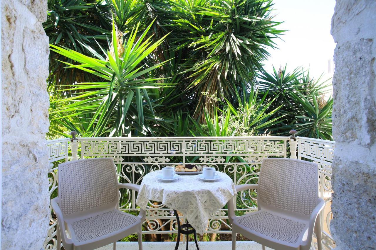 Villa Oasis Kamilárion Extérieur photo