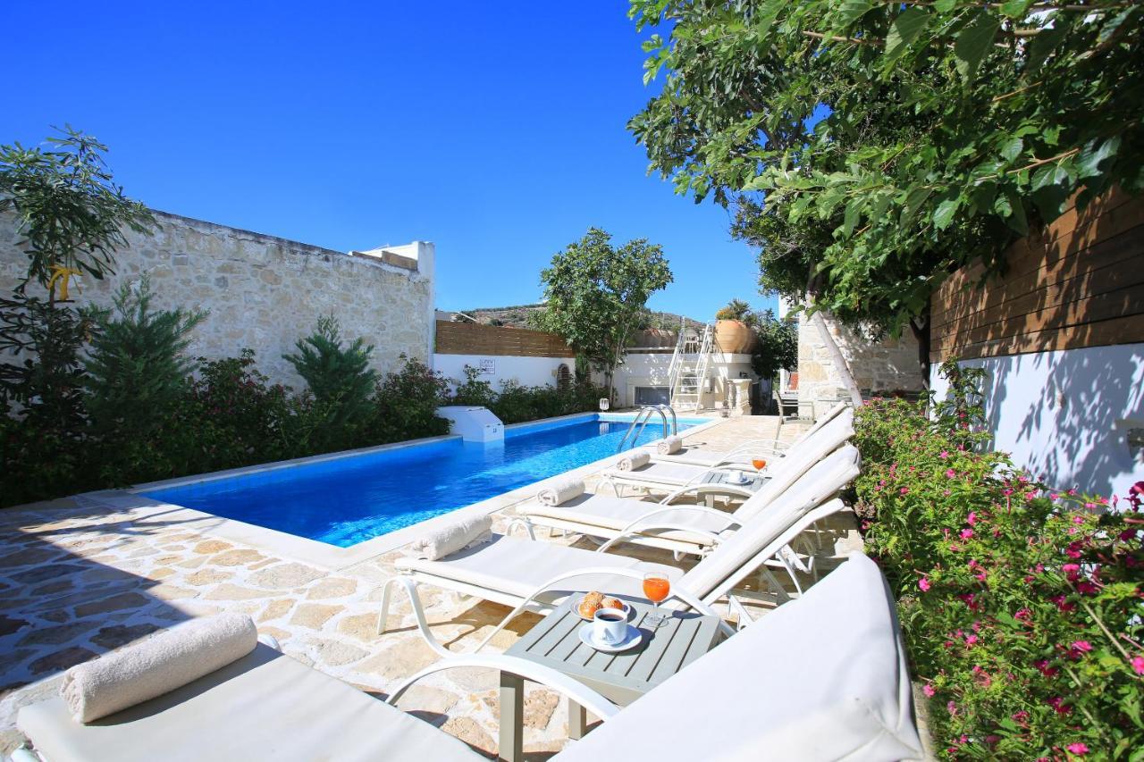 Villa Oasis Kamilárion Extérieur photo
