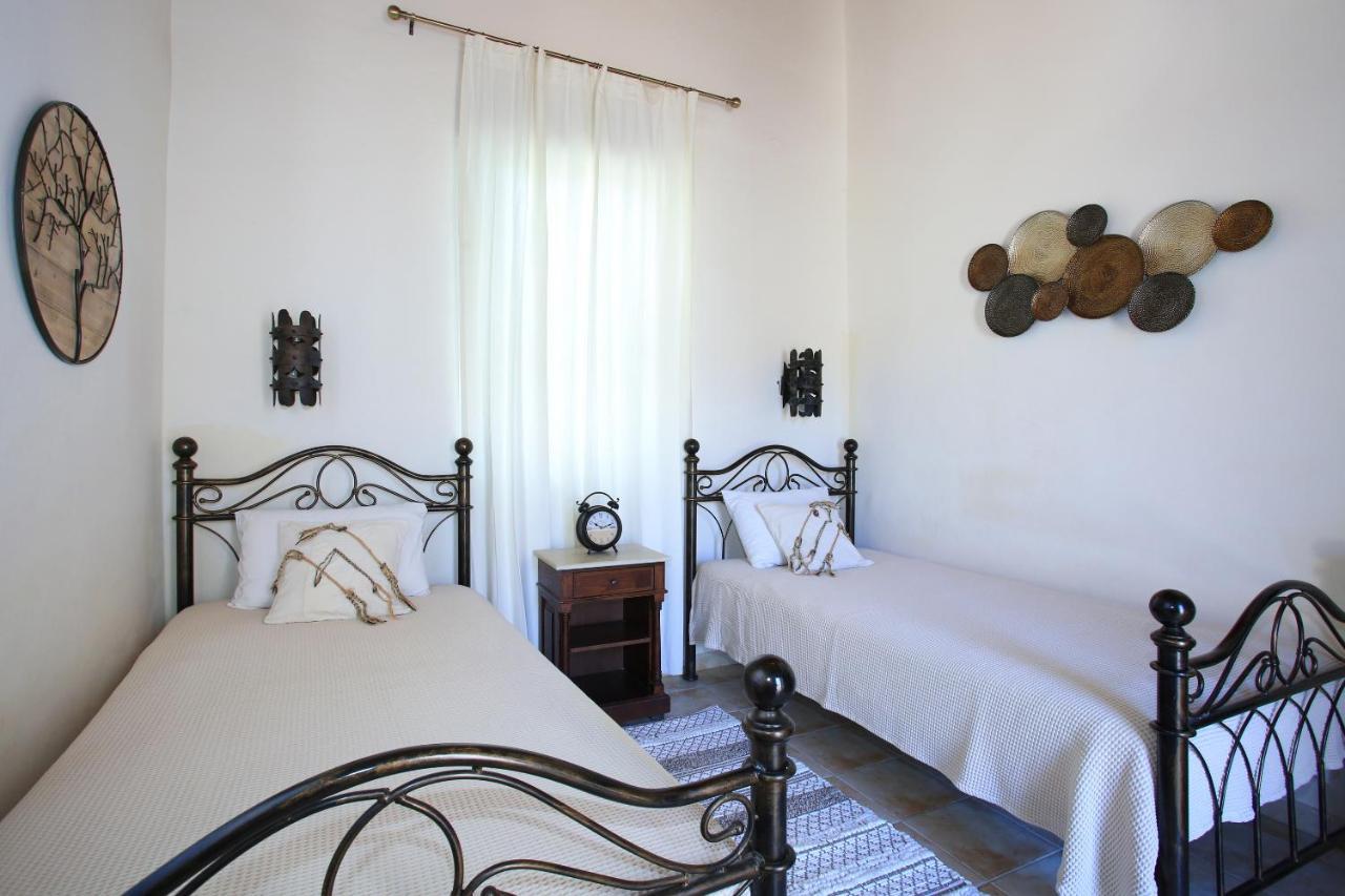 Villa Oasis Kamilárion Extérieur photo