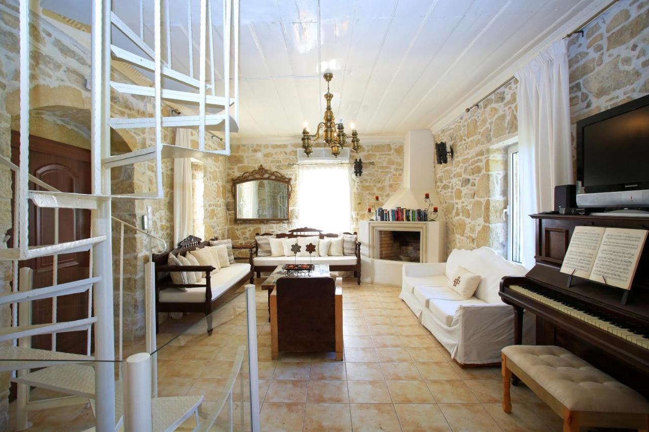 Villa Oasis Kamilárion Extérieur photo