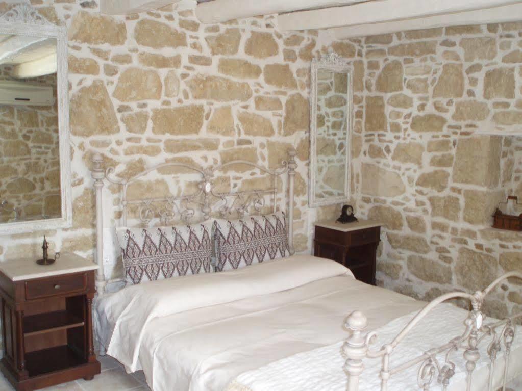 Villa Oasis Kamilárion Extérieur photo